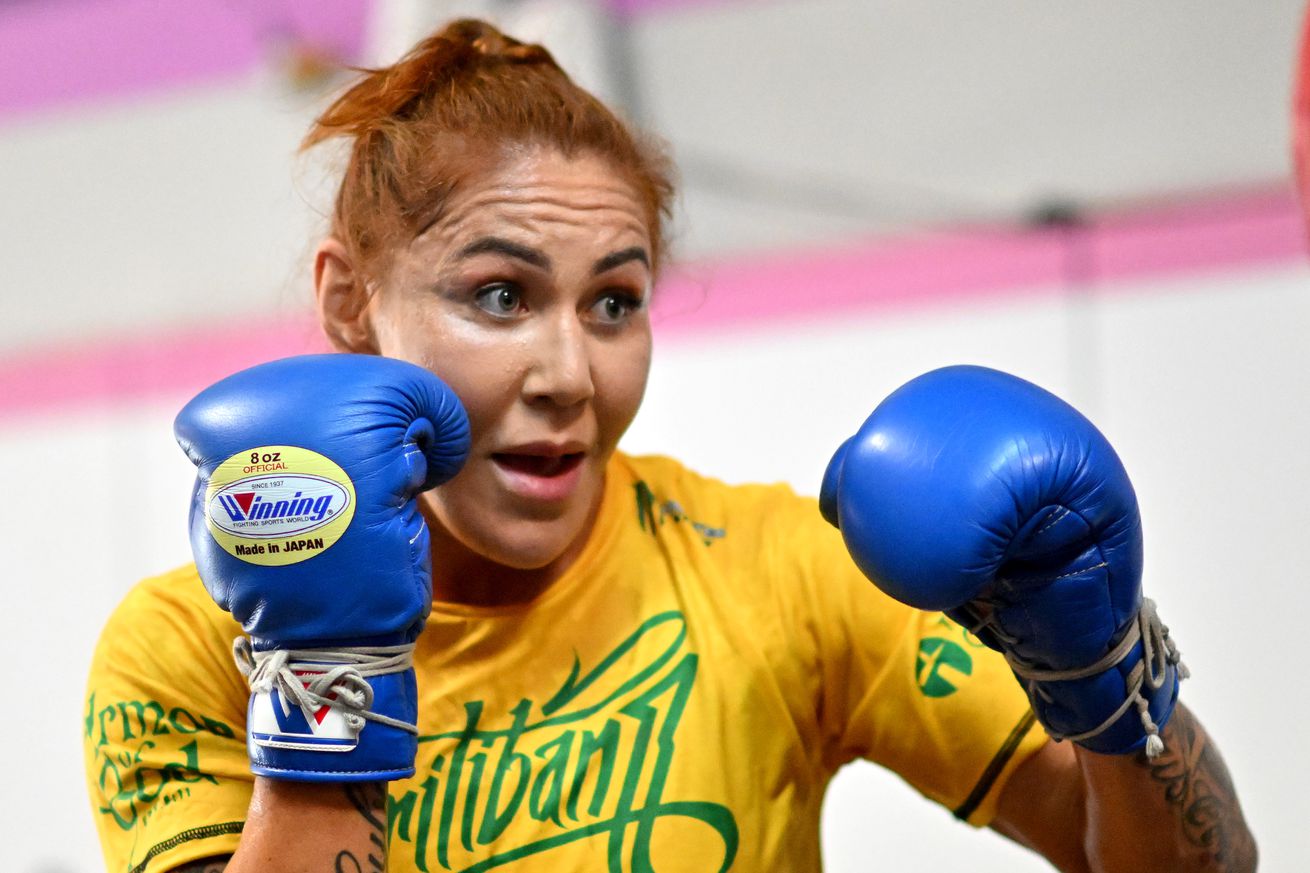 Cris Cyborg won her boxing debut.