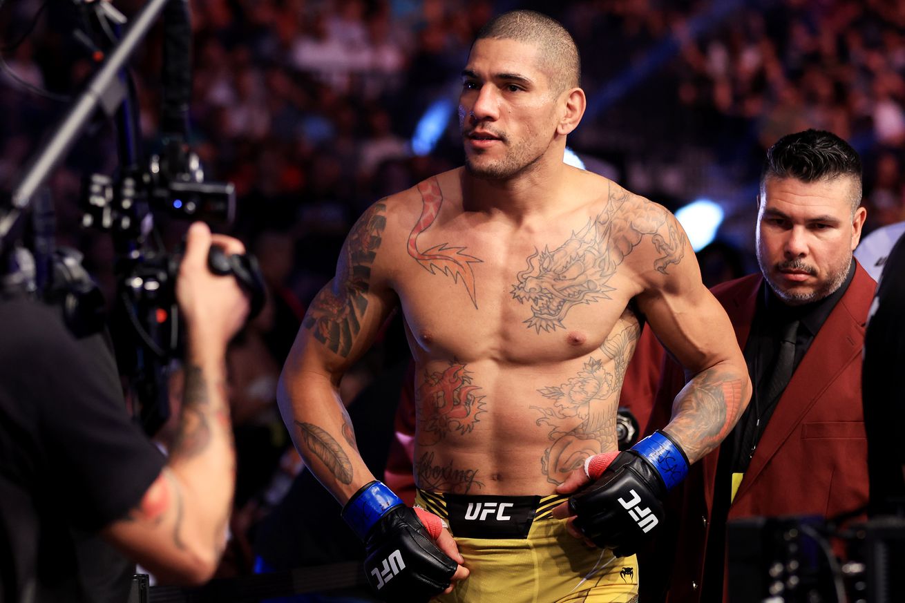 UFC 276: Strickland v Pereira