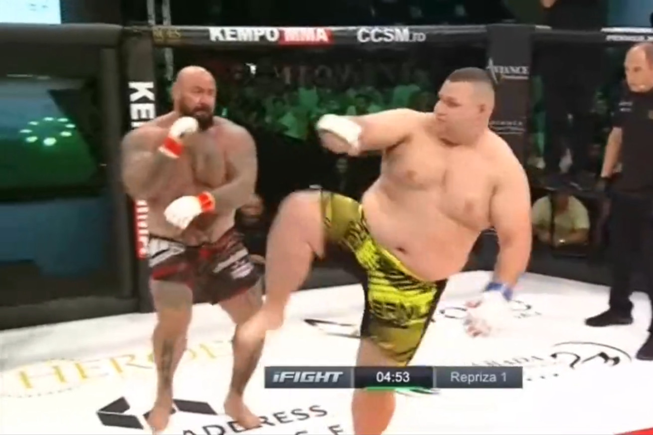 Florin Danila opens his bout against Sandu Lungu with a spinning wheel kick at Heroes Fight League.