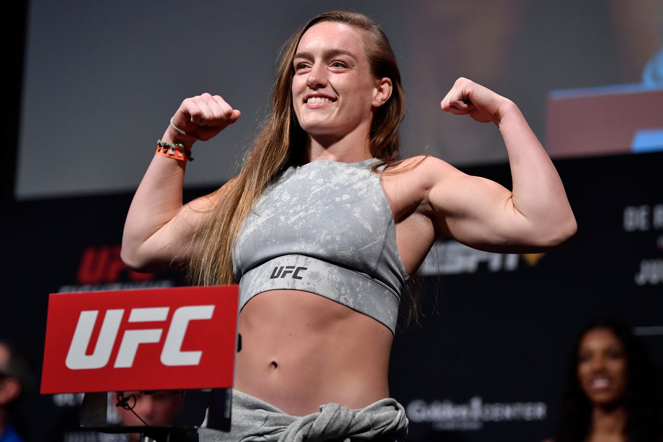 Aspen Ladd during ceremonial weigh-ins in 2019. 