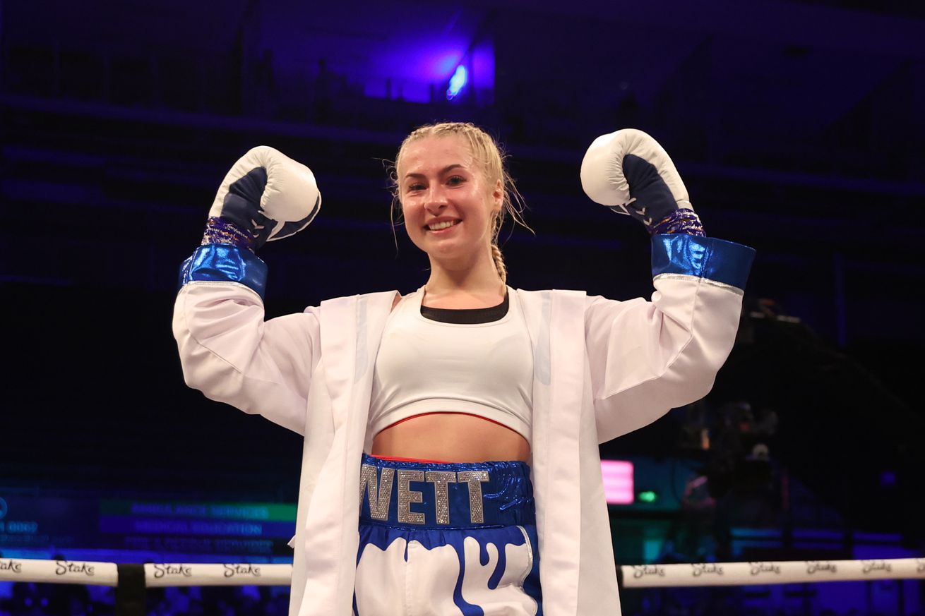 Astrid Wett after her win over Keeley at MF & DAZN X: Series 002