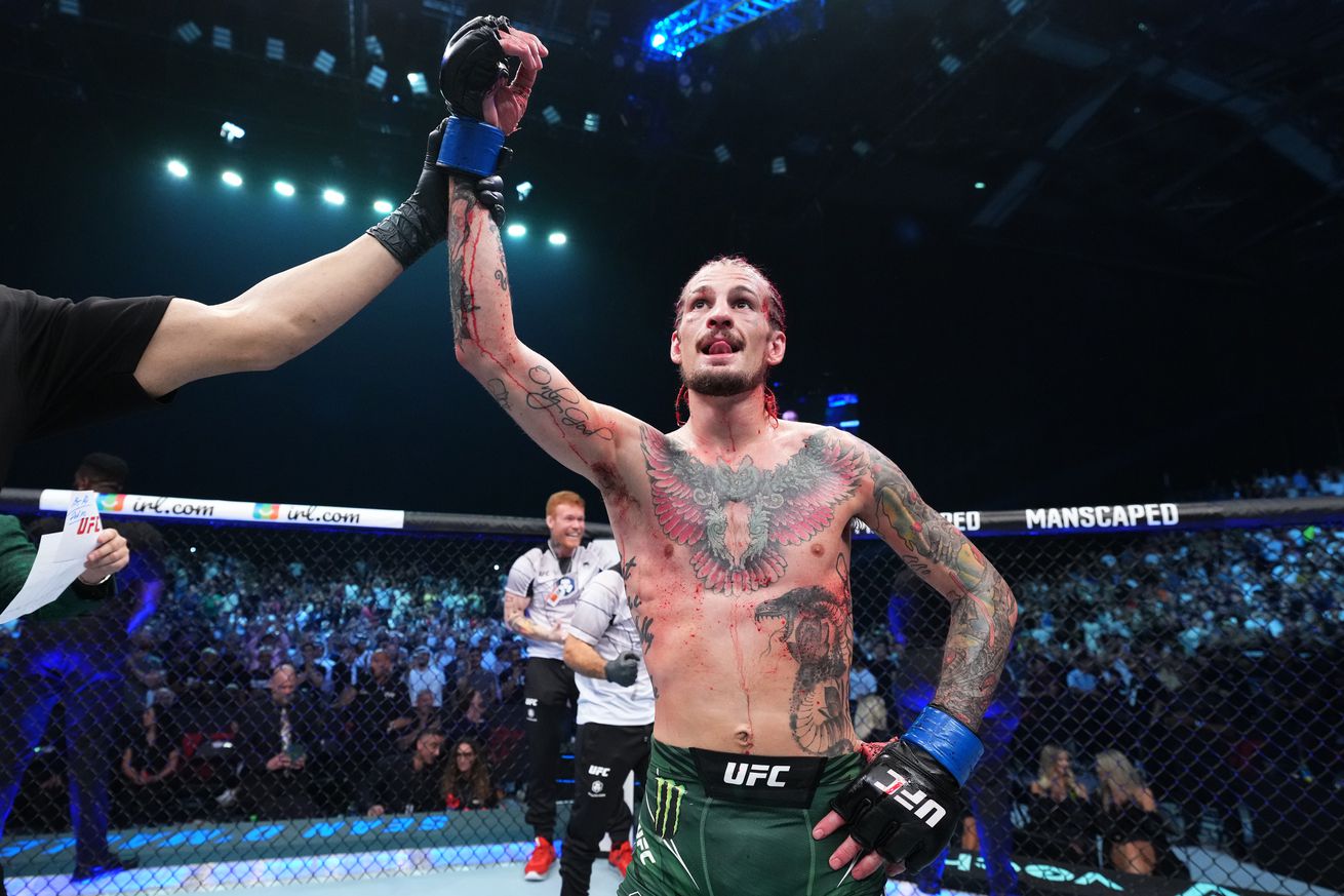 Sean O’Malley getting his hand raised at UFC 280. 