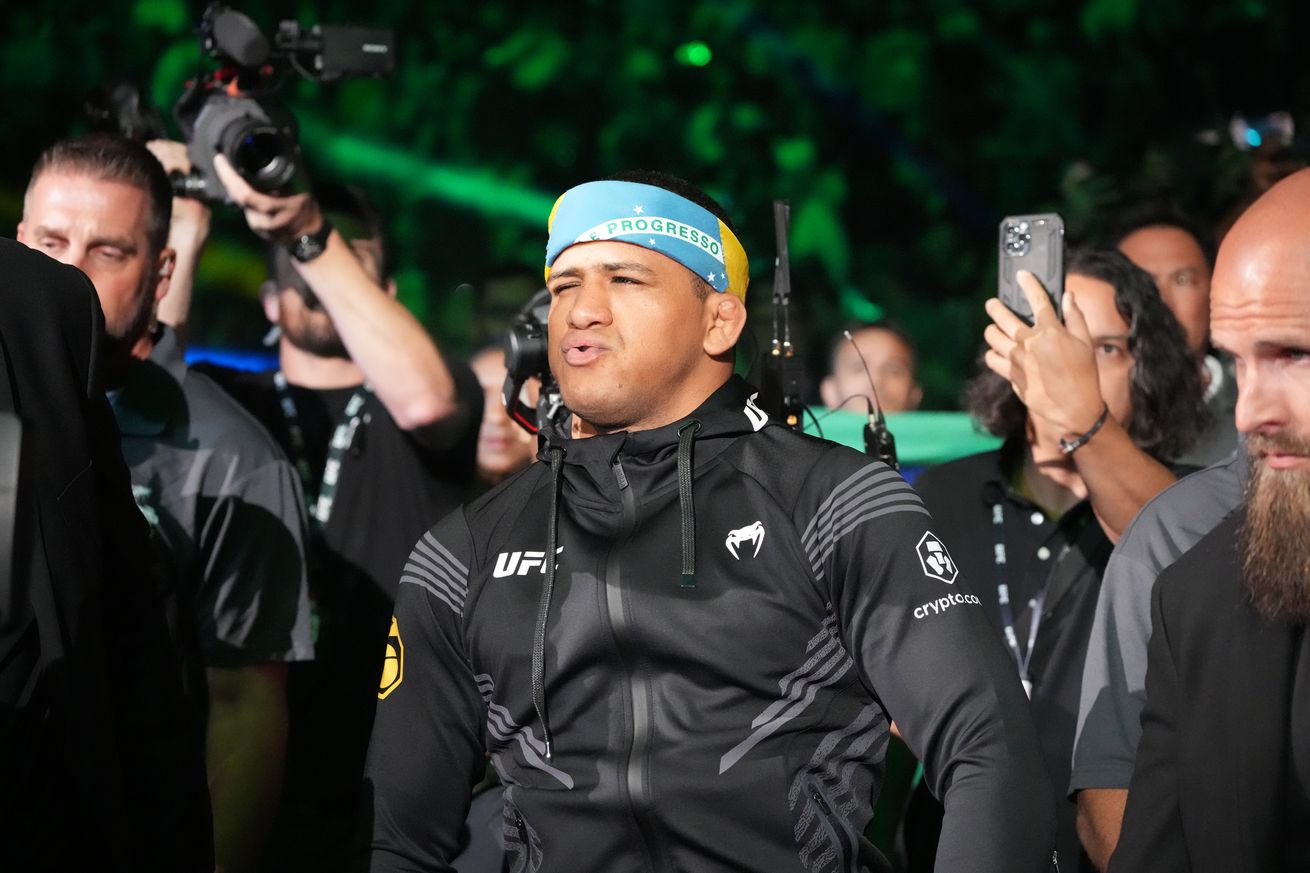 Gilbert Burns lost to Khamzat Chimaev at UFC 273, in April 2022.