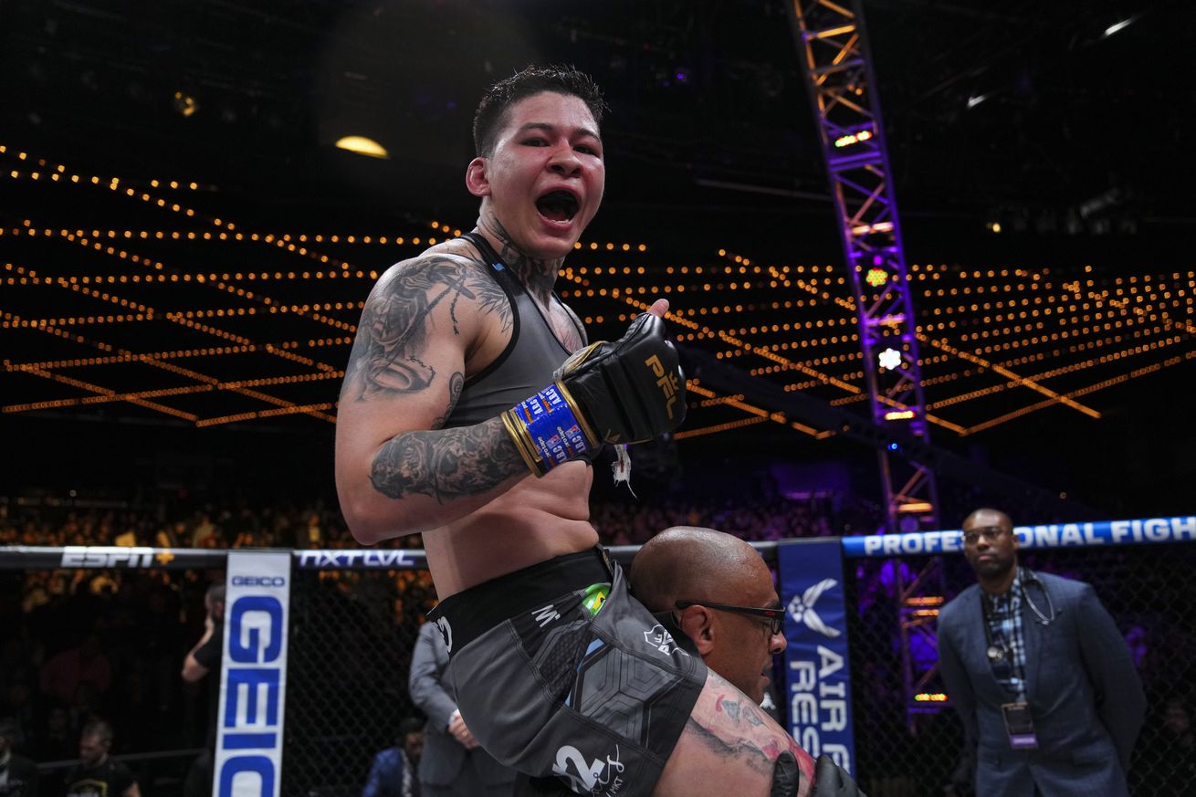 Larissa Pacheco defeated Kayla Harrison on November 25.