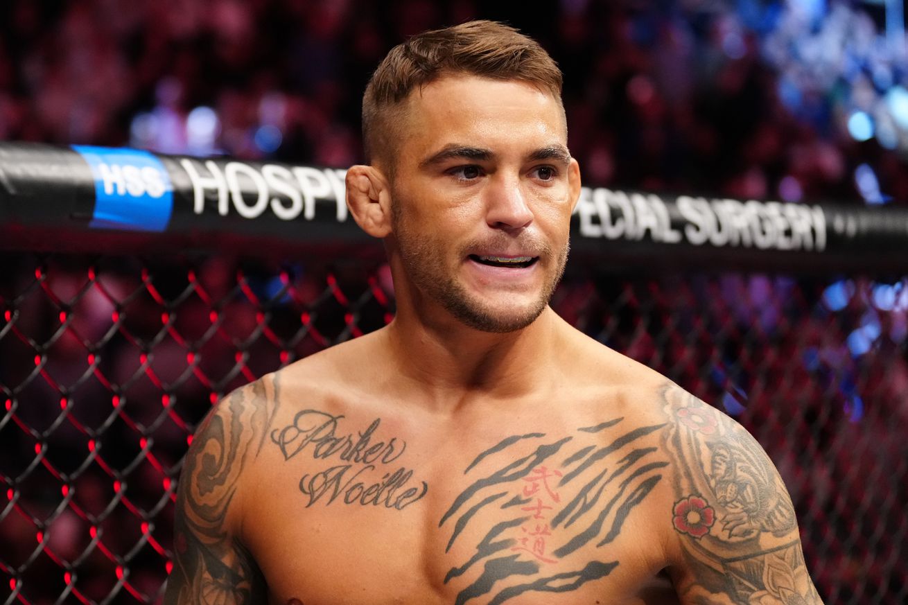 Dustin Poirier defeated Michael Chandler via submission at UFC 281