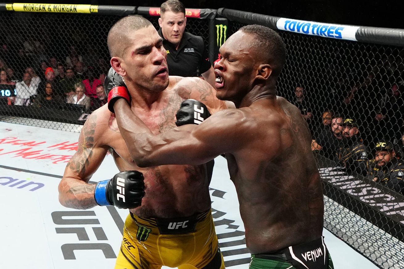 Alex Pereira defeated Israel Adesanya at UFC 281.