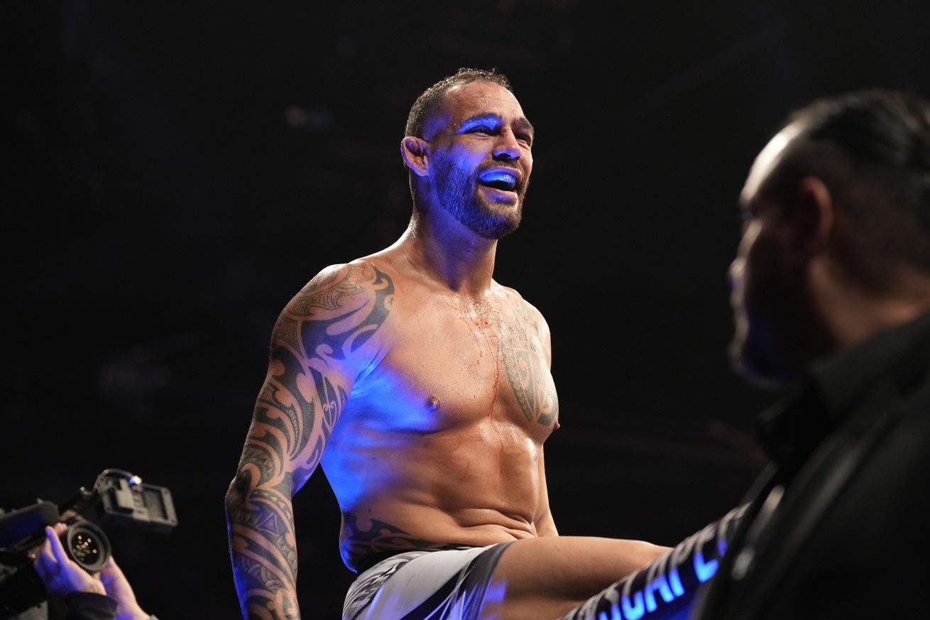Santiago Ponzinibbio knocked out Alex Morono at UFC 282.