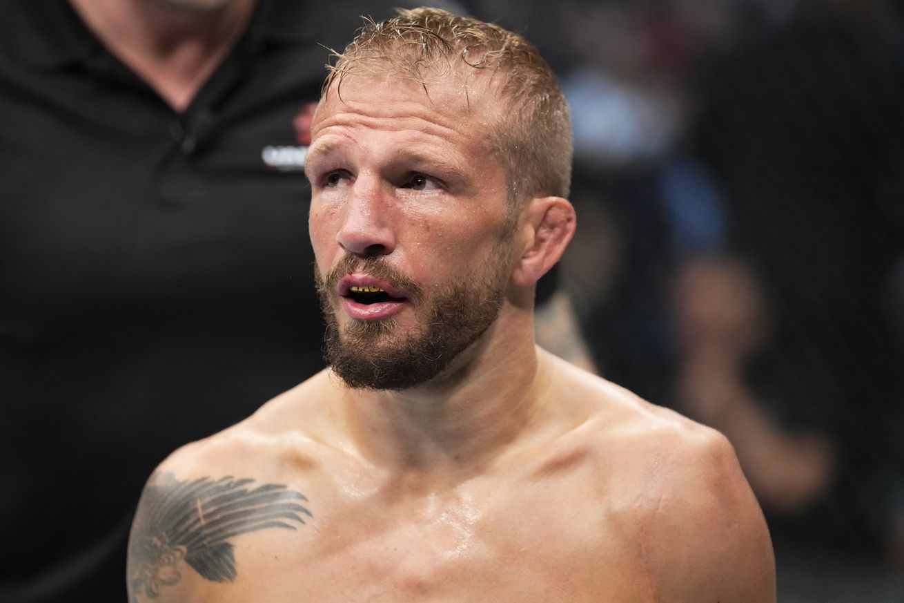 T.J. Dillashaw at UFC 280. 