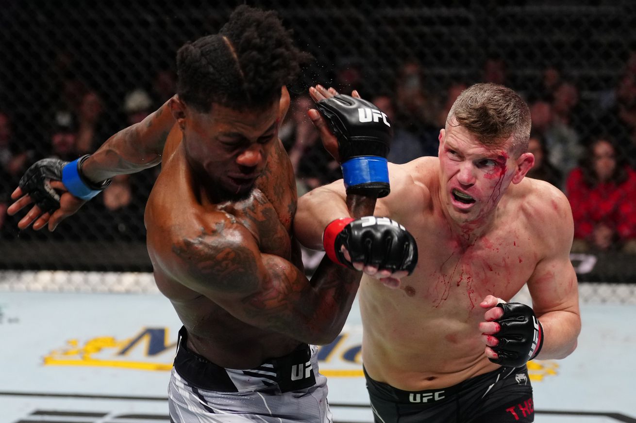 Stephen ‘Wonderboy’ Thompson’s broke his hand in his UFC Orlando main event match with Kevin Holland