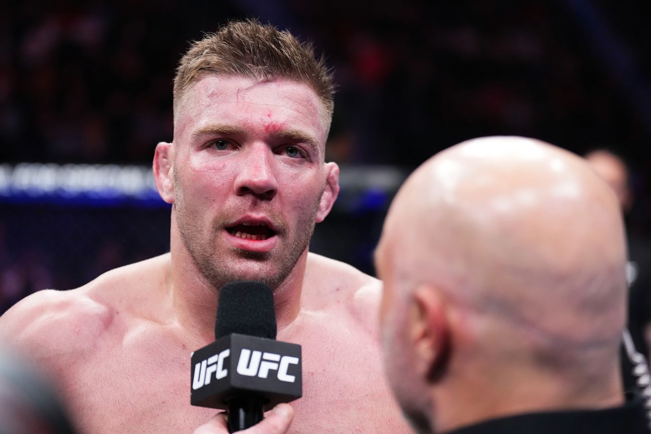 UFC 282: Till v Du Plessis