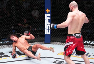 UFC Fight Night: Battle v Fakhretdinov