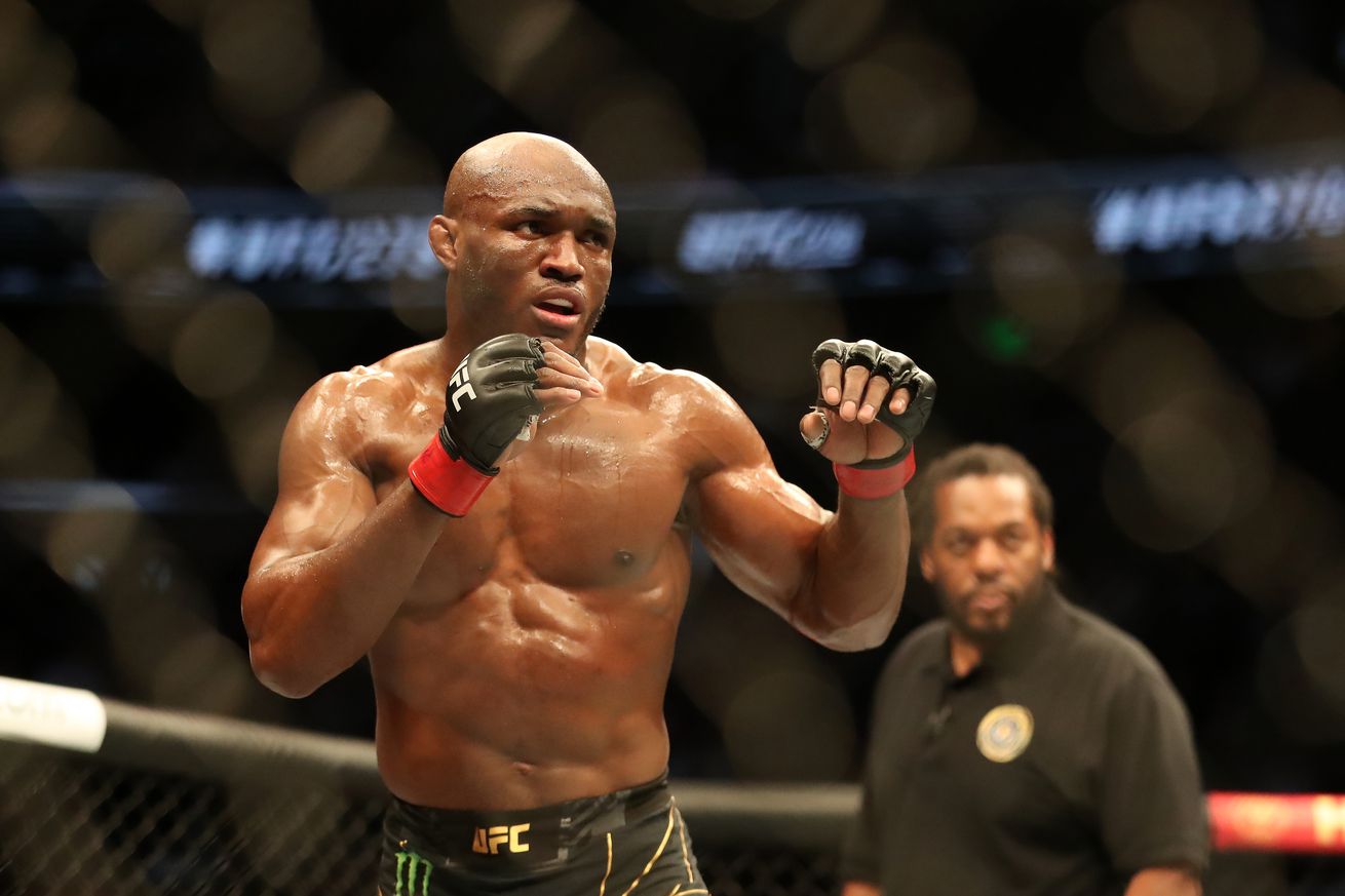 MMA: AUG 20 UFC 278
