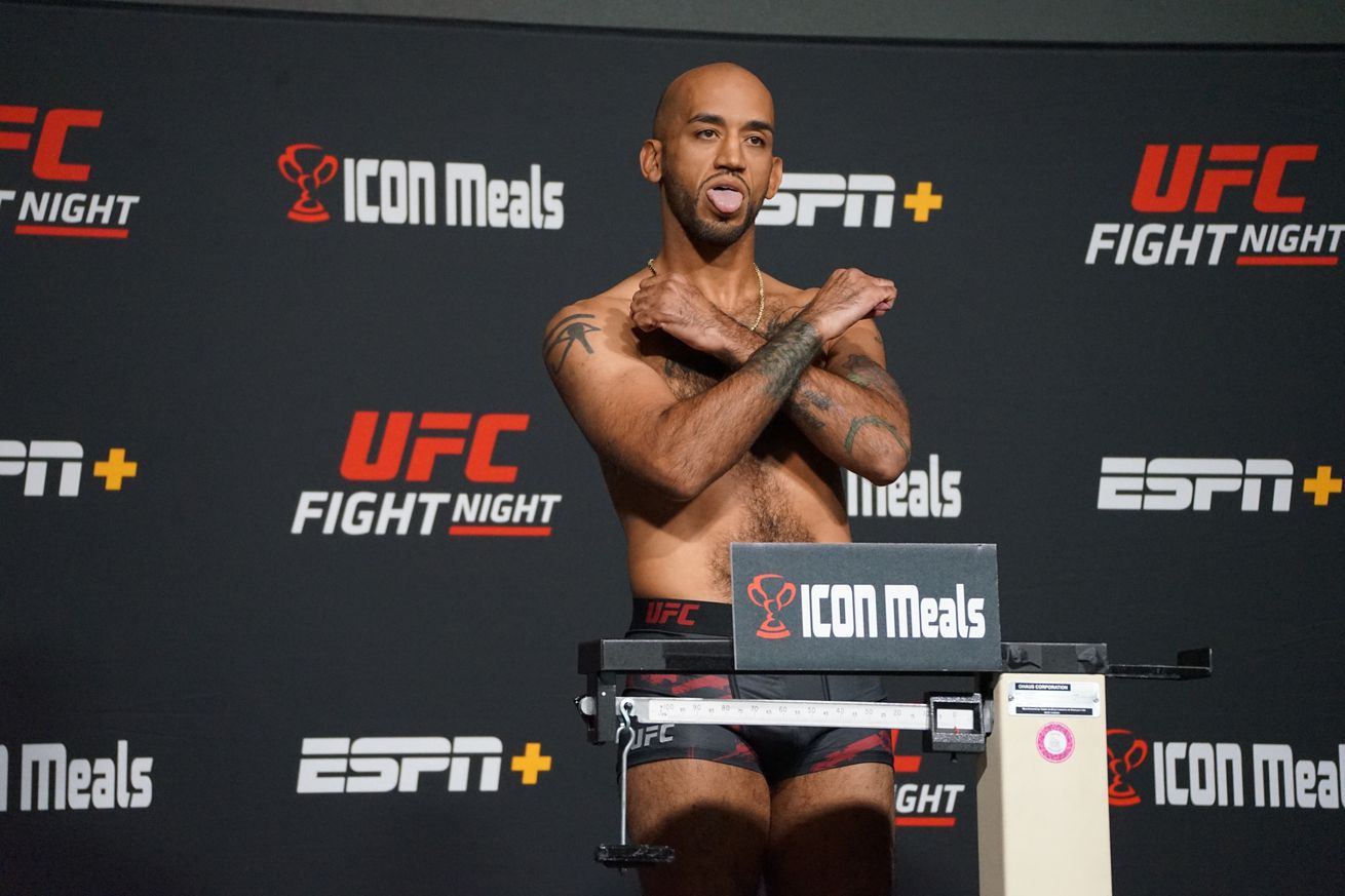 MMA: OCT 14 UFC - UFC Vegas 62
