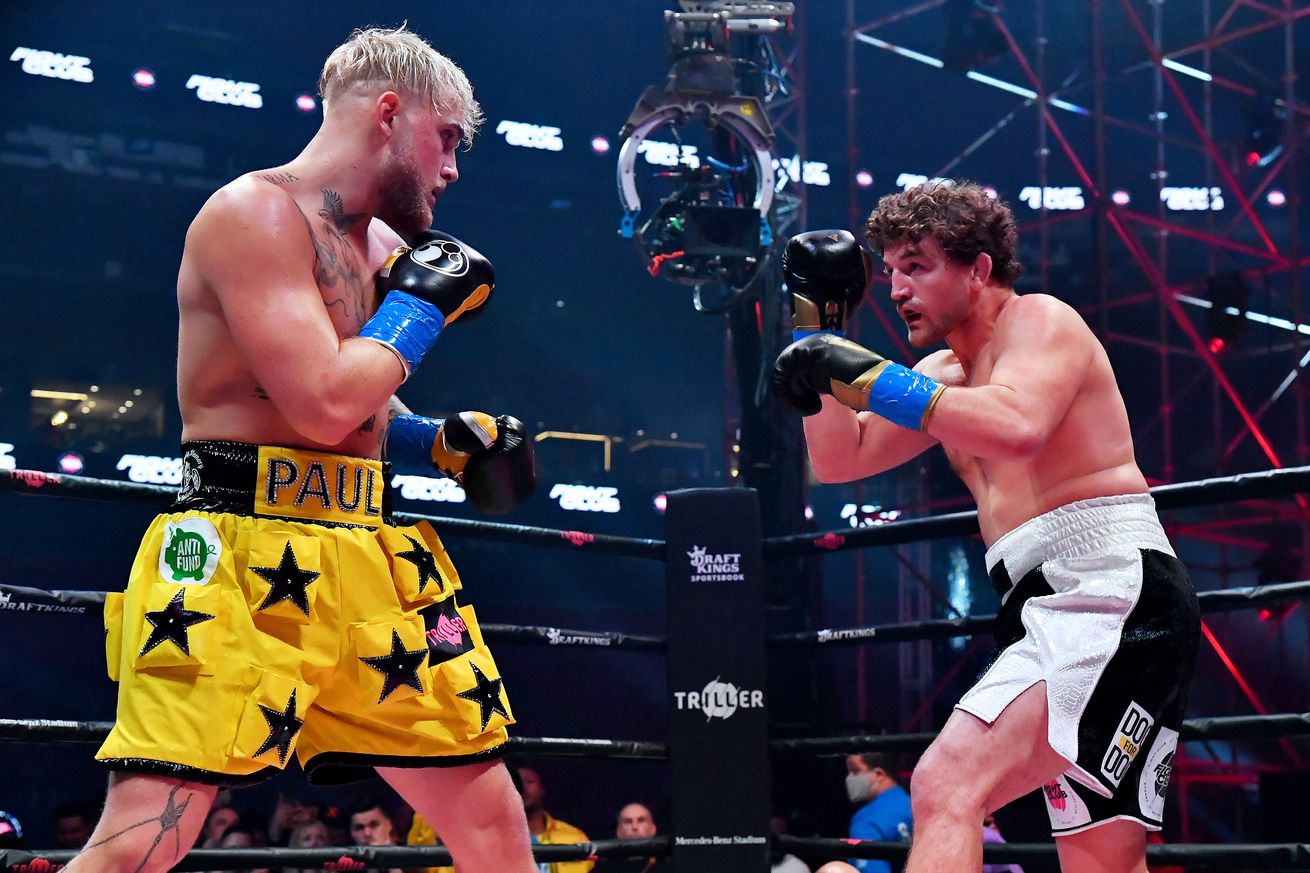 Ben Askren and Jake Paul during their April 2021 fight.