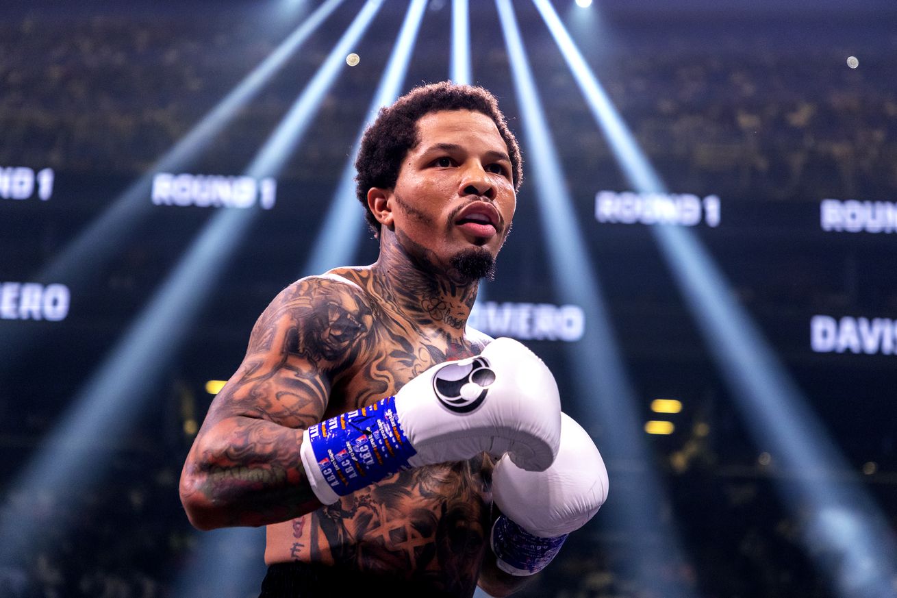 Gervonta Davis v Rolando Romero