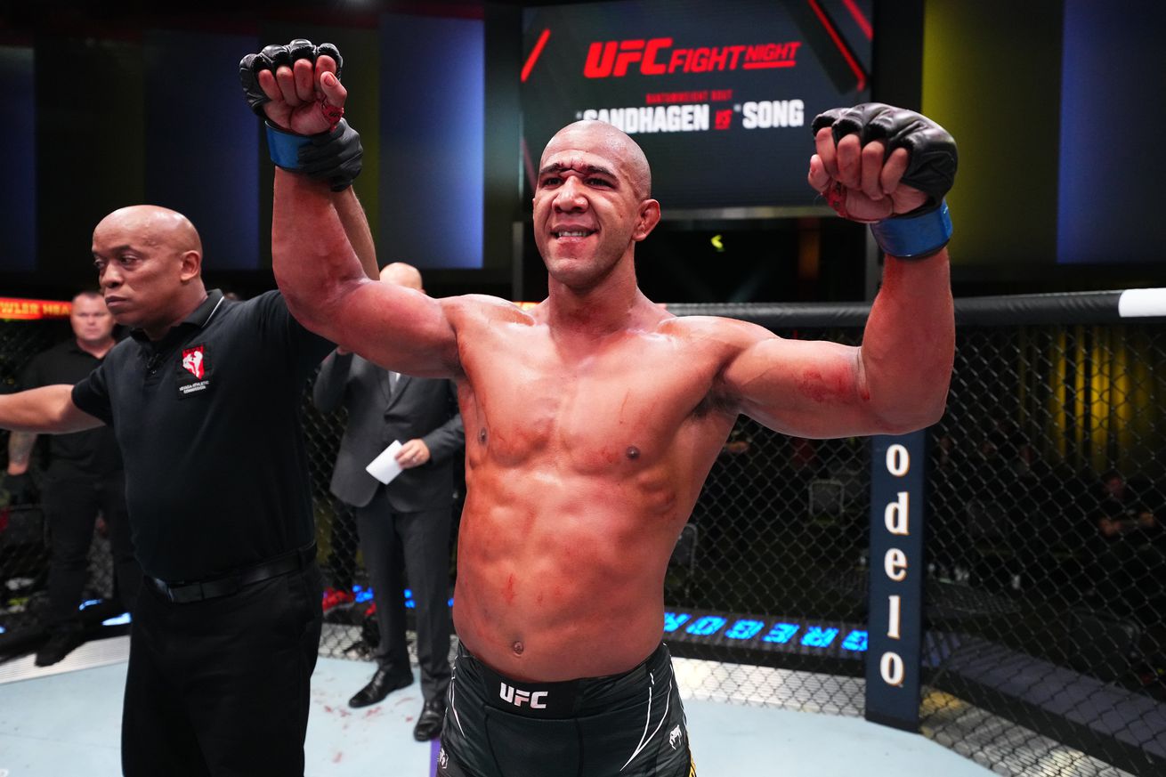 Gregory Rodrigues at UFC Vegas 60. 