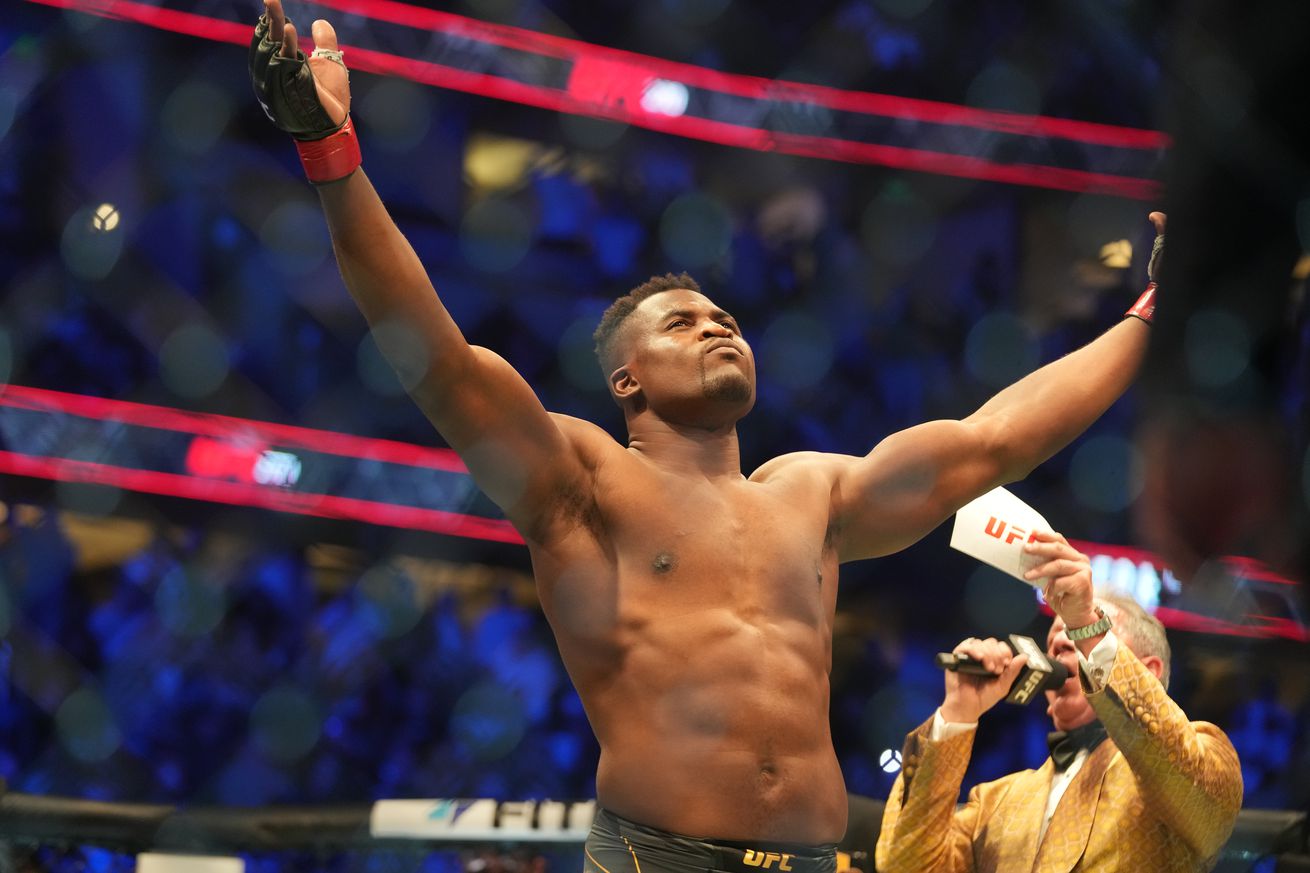 MMA: JAN 22 UFC 270