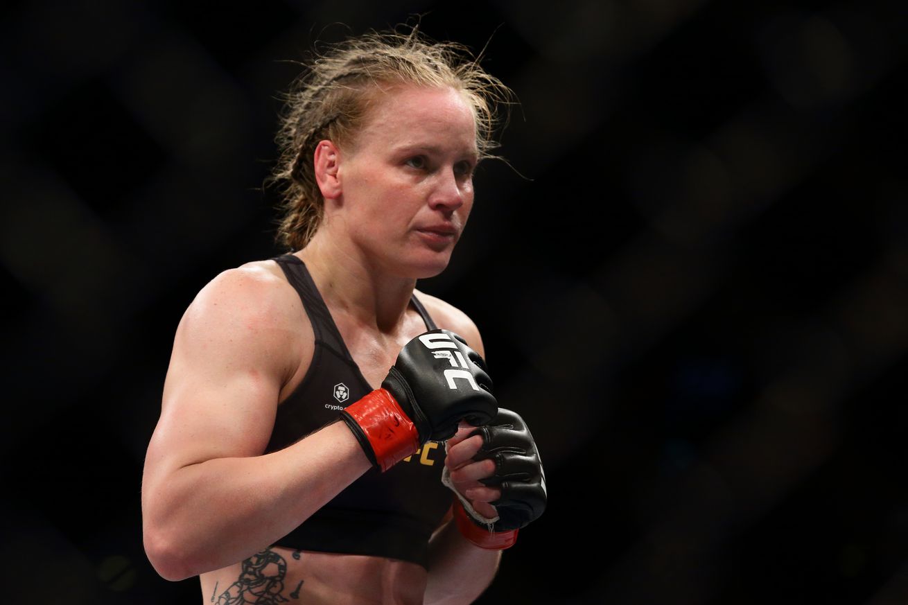 Valentina Shevchenko defends her UFC women’s flyweight title against Alexa Grasso at UFC 285