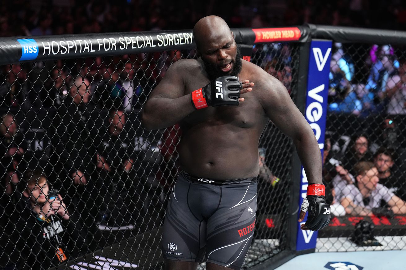 Jairzinho Rozenstruik knocked out Chris Daukaus in December 2022.