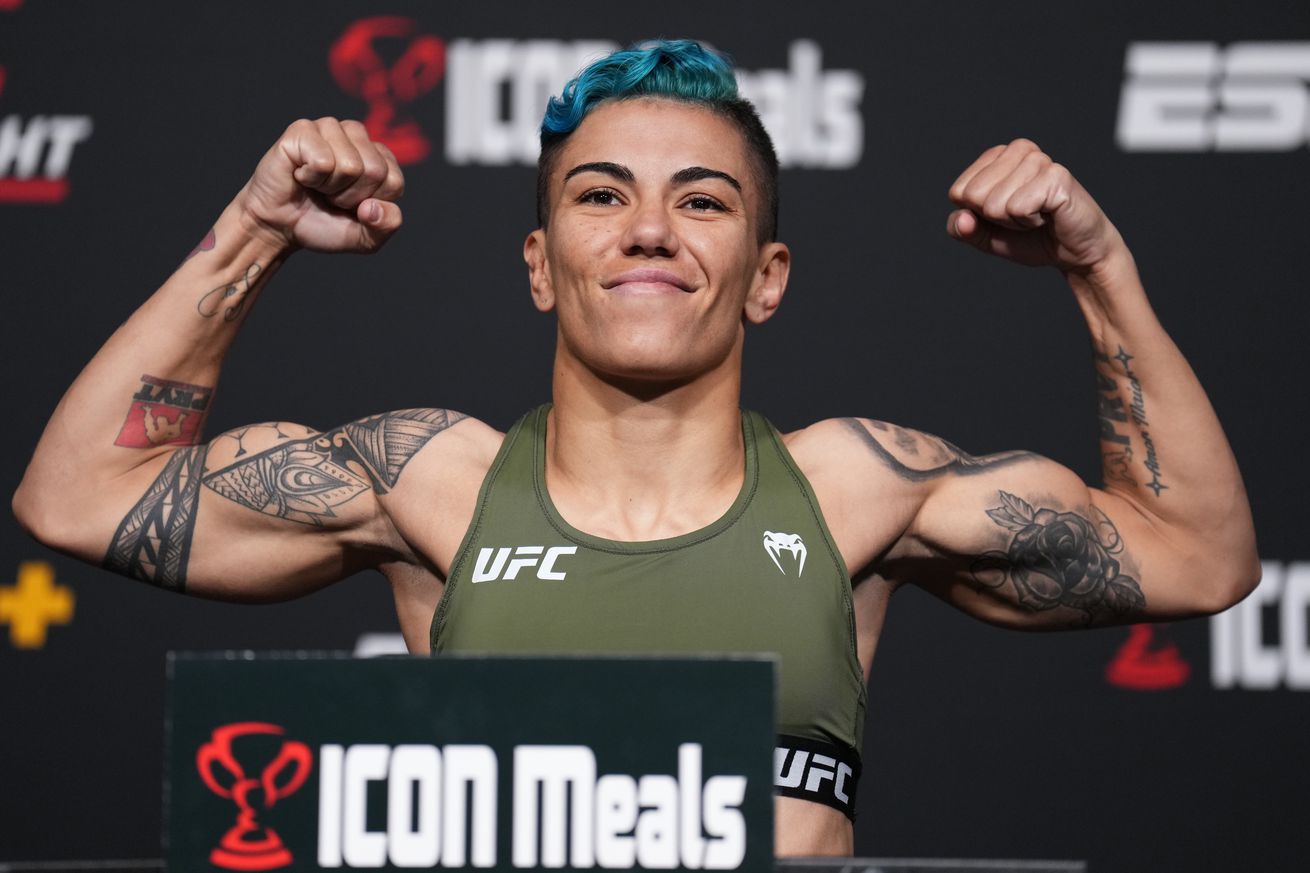 Jéssica Andrade during weigh-ins on April 22, 2022. 
