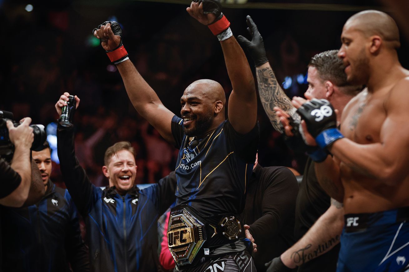 Jon Jones won his UFC record 15th title fight with a submission win over Ciryl Gane at UFC 285