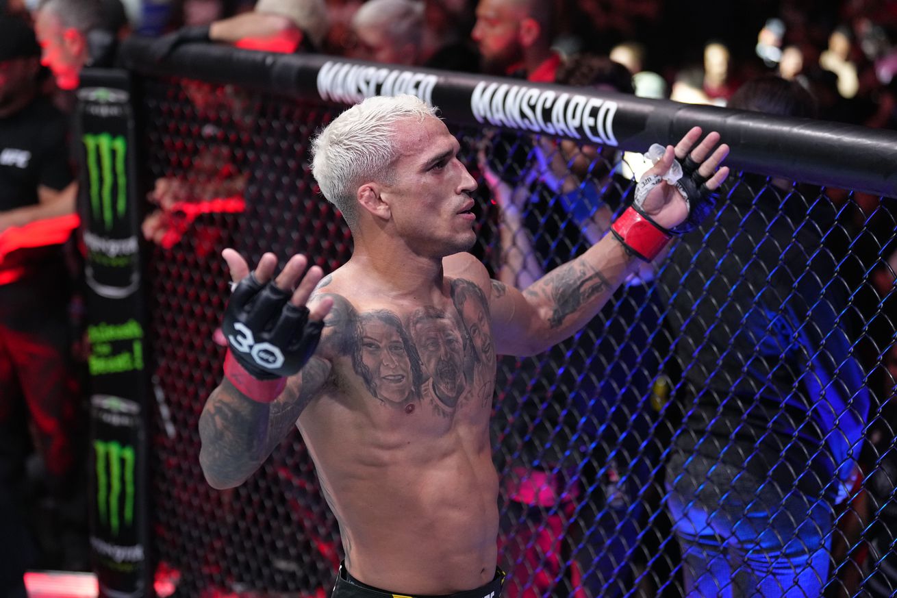 UFC 289: Oliveira v Dariush
