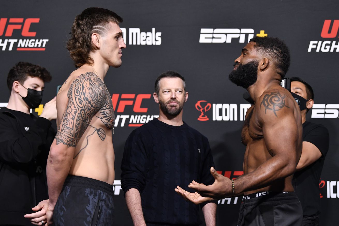 UFC Fight Night: Font v Aldo Weigh-in