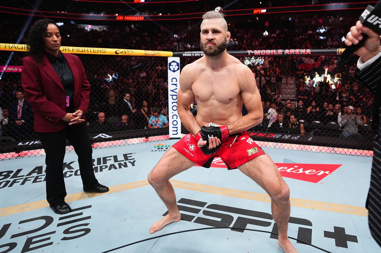 UFC 300: Prochazka v Rakic