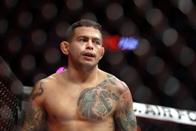 Pettis v Ferreira