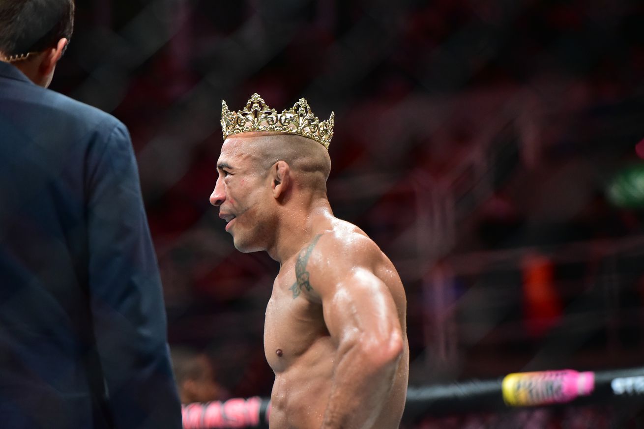 MMA: MAY 04 UFC 301