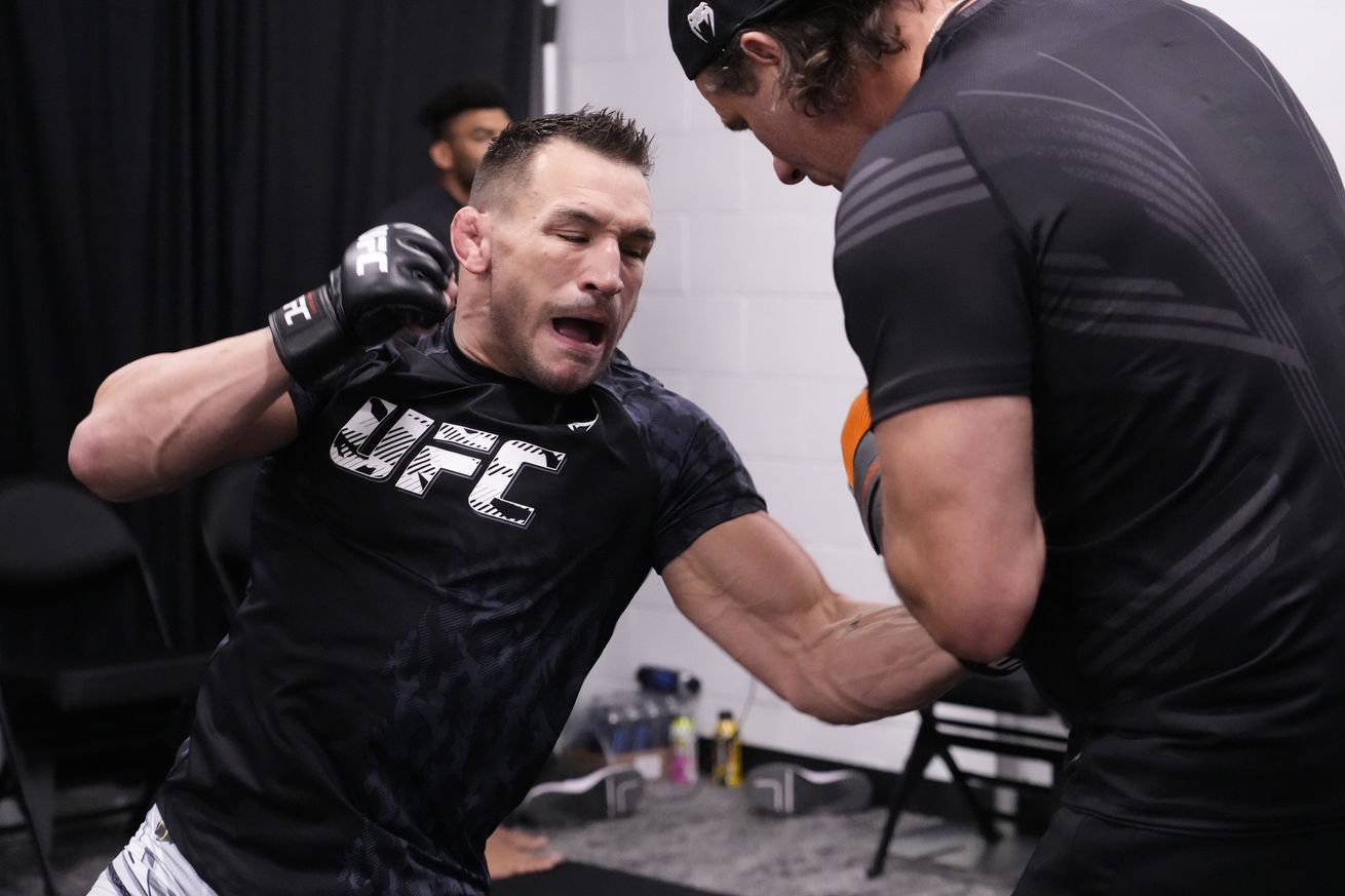 UFC 274: Oliveira v Gaethje