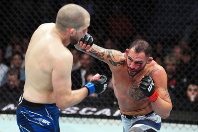 UFC 282: Ponzinibbio v Morono