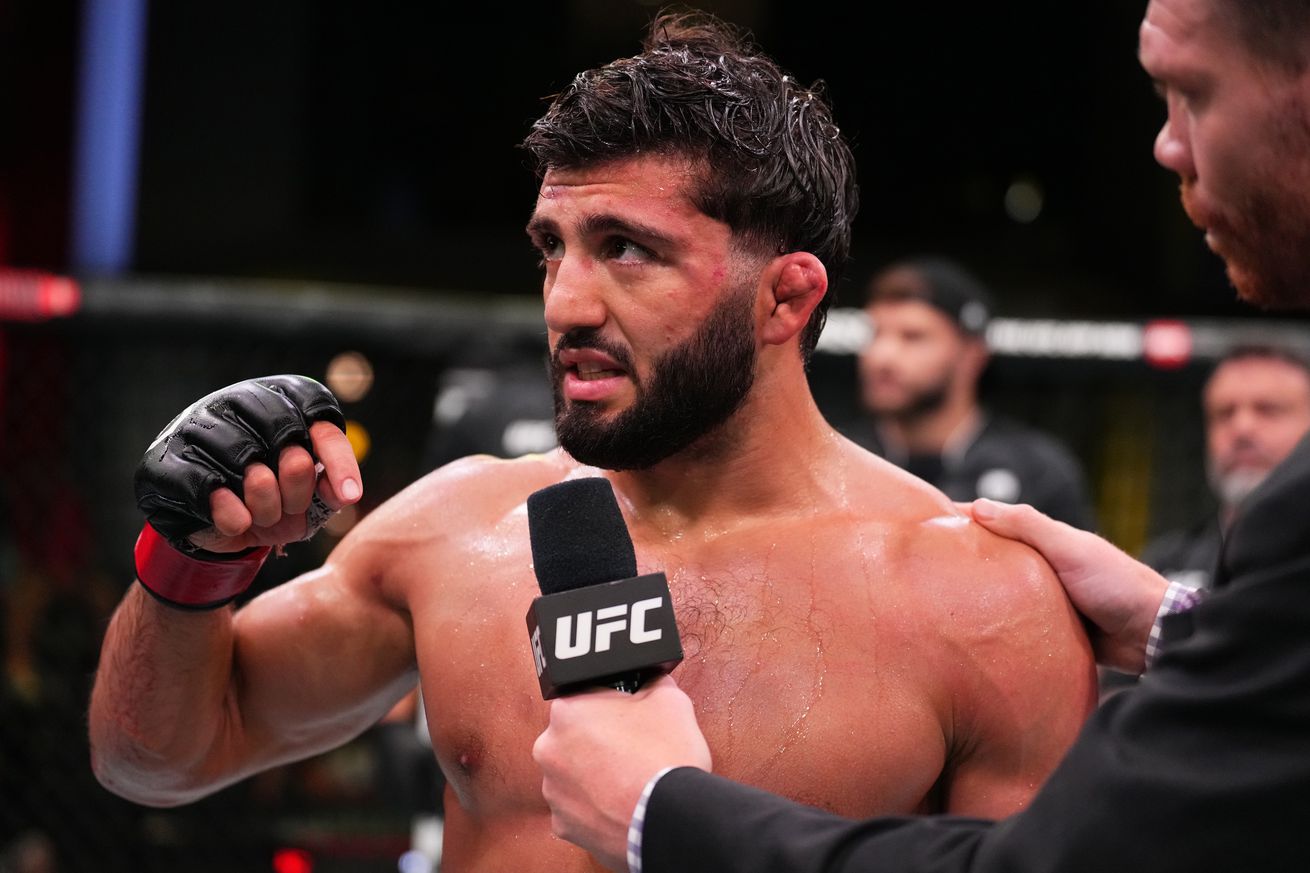 UFC Fight Night: Tsarukyan v Silva