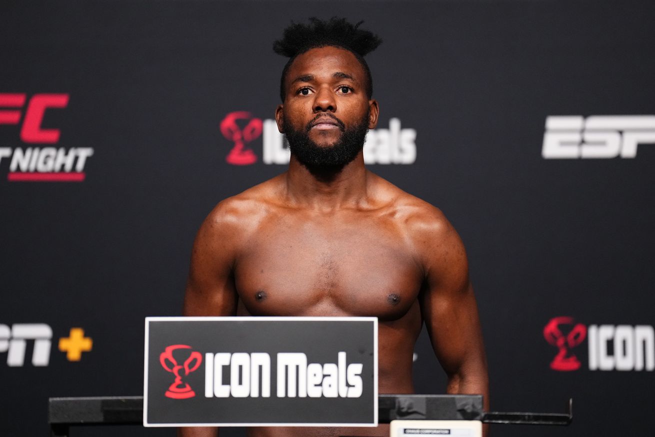 UFC Fight Night: Ankalaev v Walker 2 Weigh-in