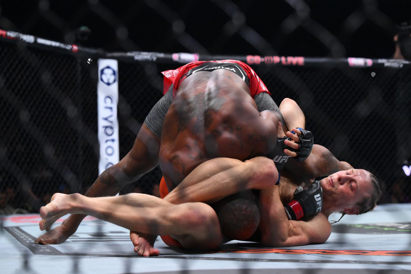 Paddy Pimblett submitting King Green at UFC 304