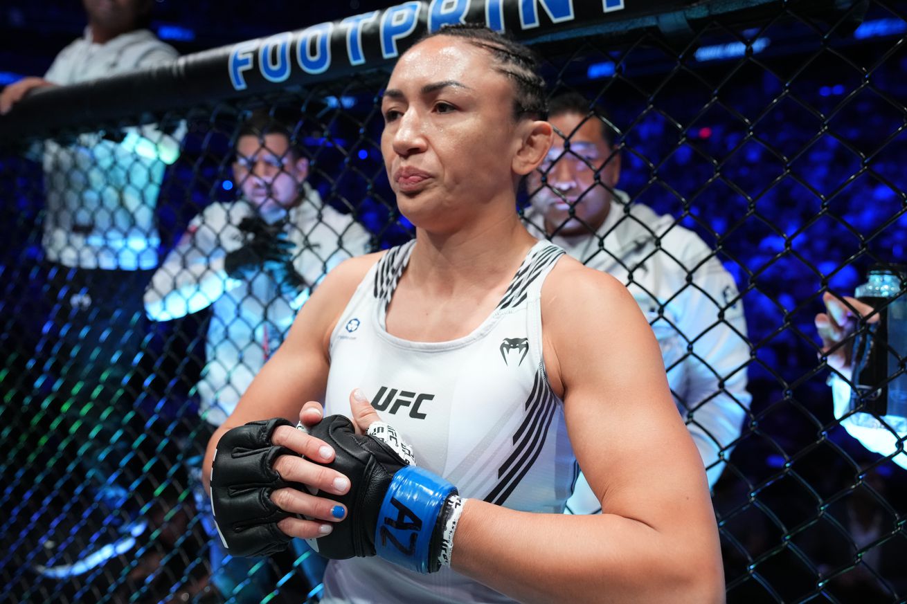 UFC 274: Namajunas v Esparza