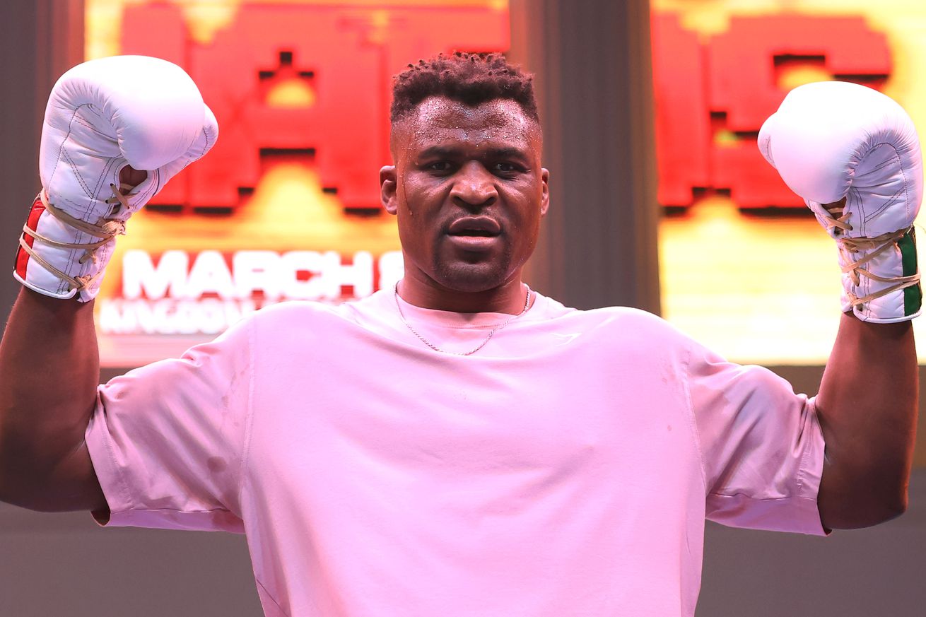 Knockout Chaos - Anthony Joshua v Francis Ngannou: Media Workout