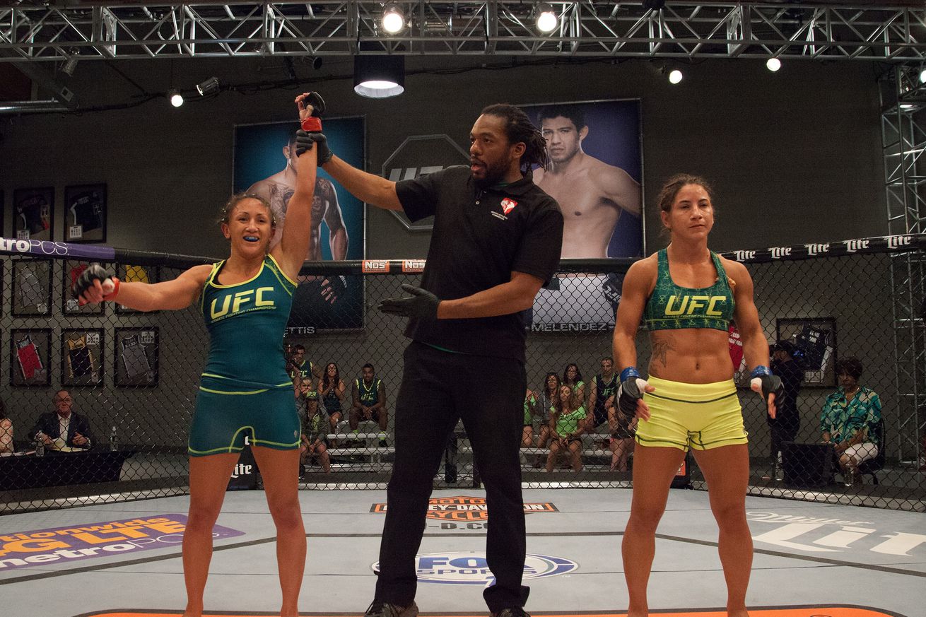 The Ultimate Fighter 20: Esparza v Torres