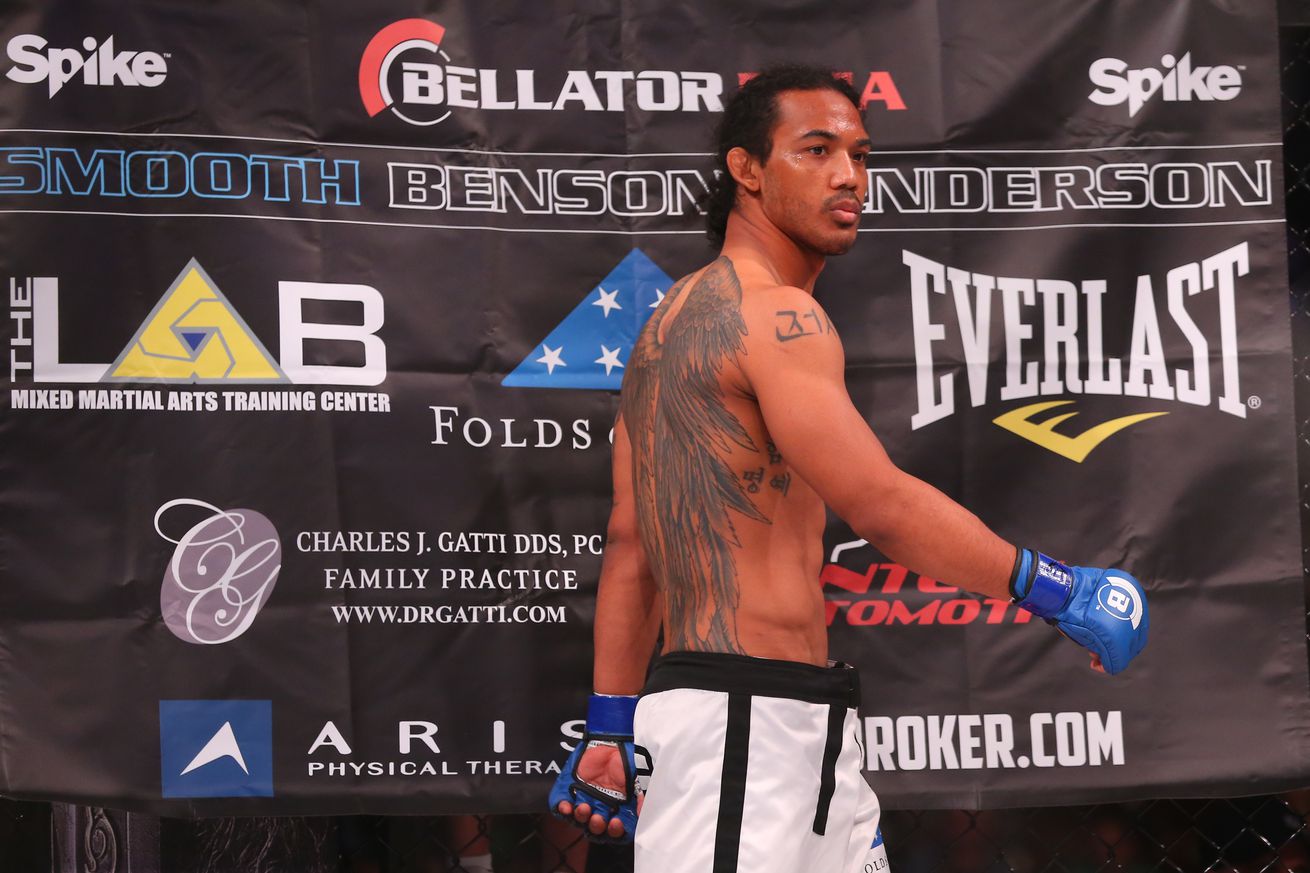 Bellator 153: Koreshkov v Henderson