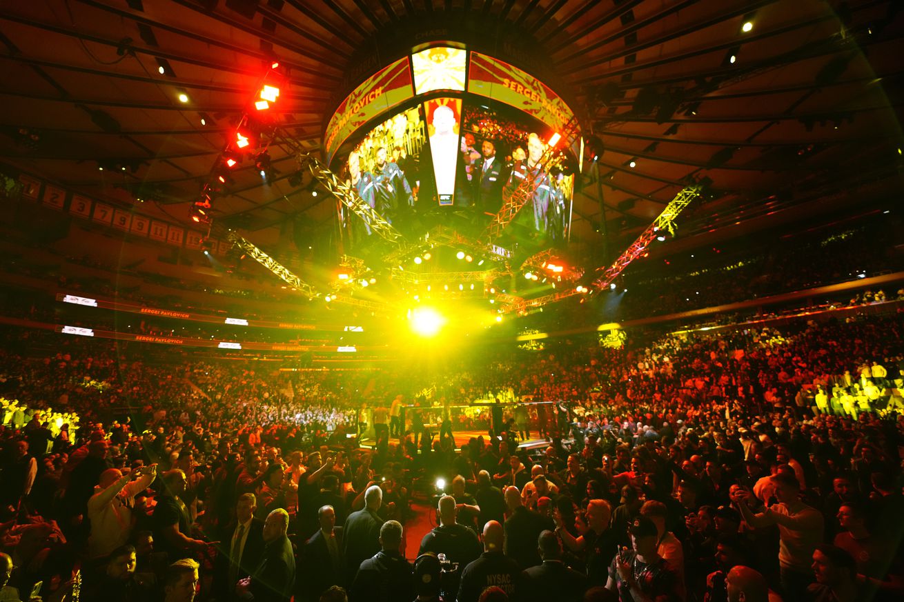 UFC 295: Pavlovich v Aspinall