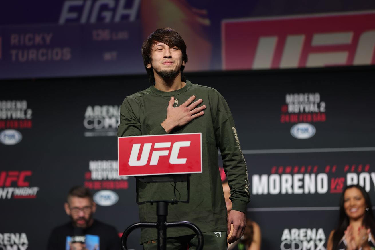 UFC Fight Night: Moreno vs Royval 2 Ceremonial Weigh-in