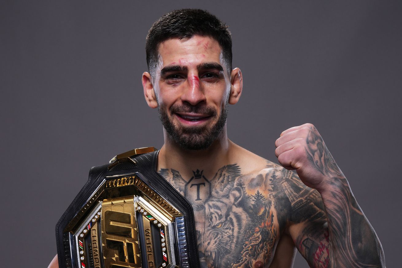 UFC 298: Volkanovski v Topuria