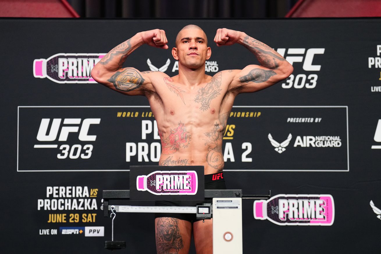 Alex Pereira and UFC 307