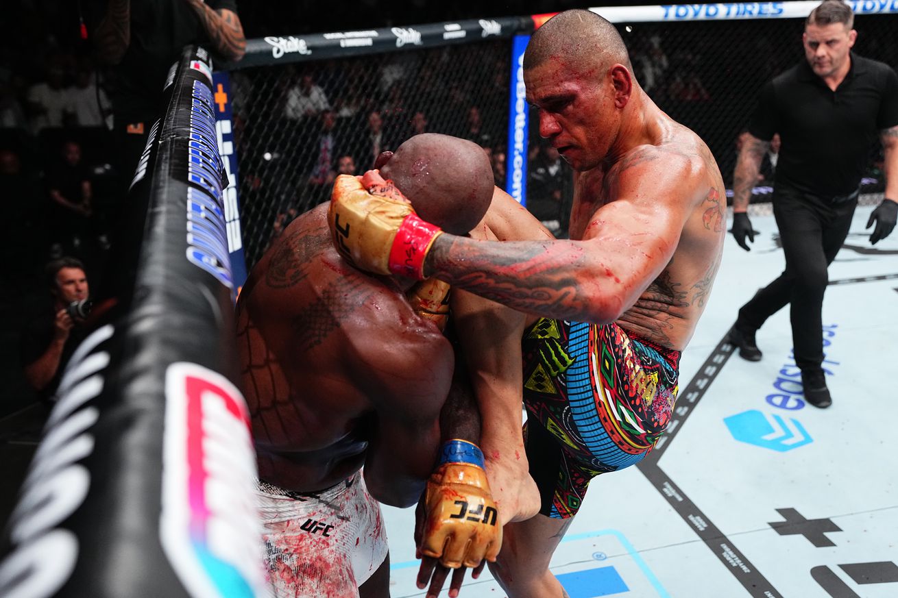 UFC 307: Pereira v Rountree Jr.