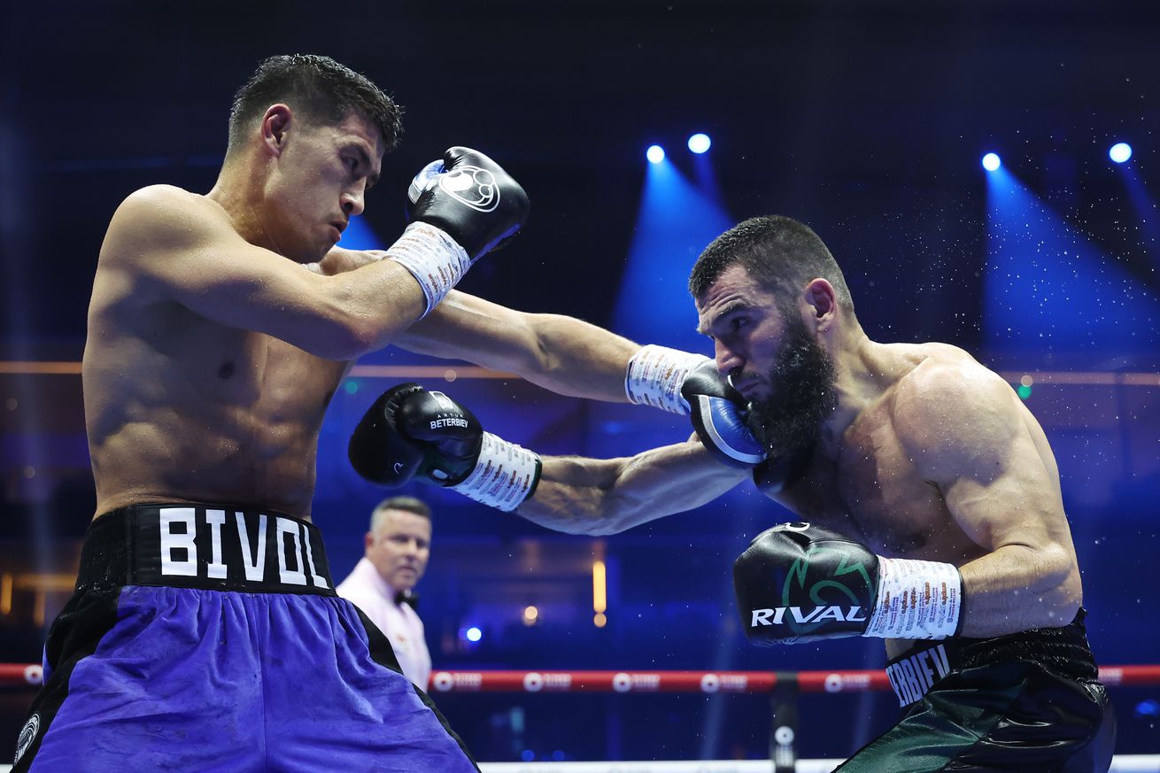 Artur Beterbiev v Dimitry Bivol: Riyadh Season - IV Crown Showdown